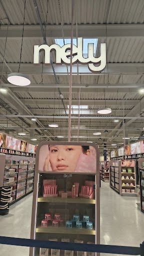 Carrefour & Mely Beauty 