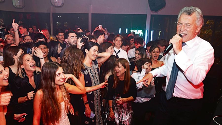 Los 15 años de Antonia Macri