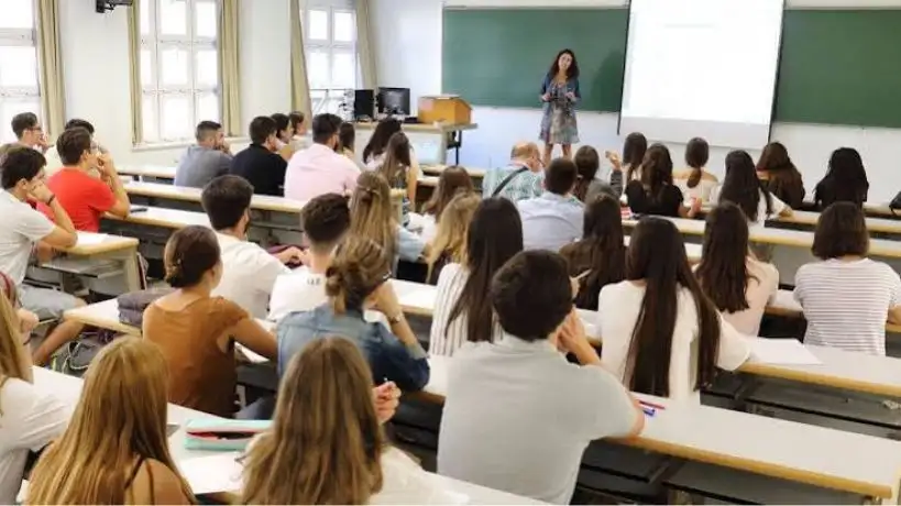 Educación