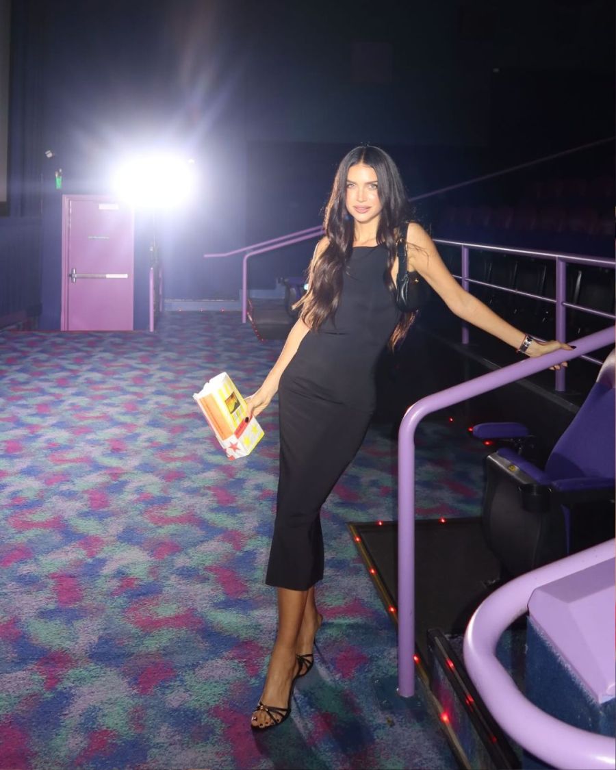El look de Zaira Nara para el estreno de la película de Wanda