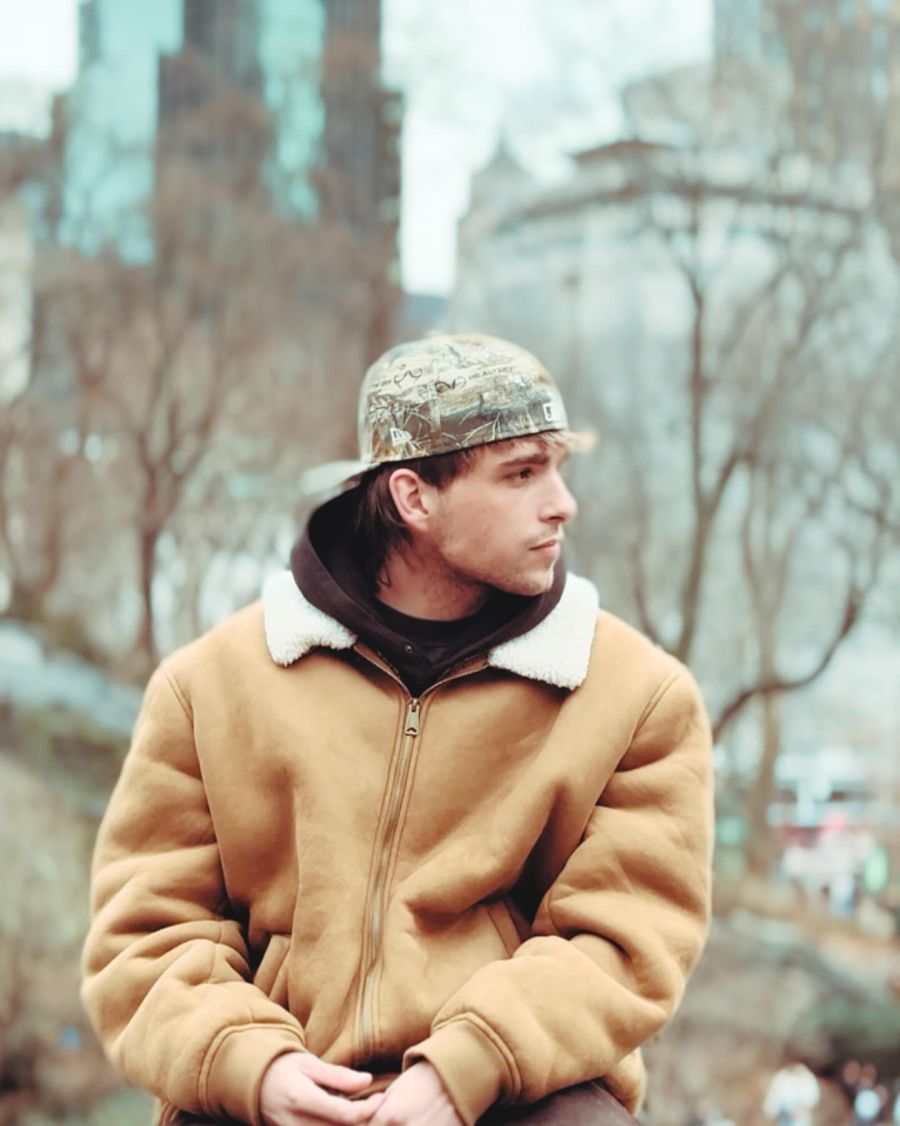 Santino, el hijo de Denise Dumas