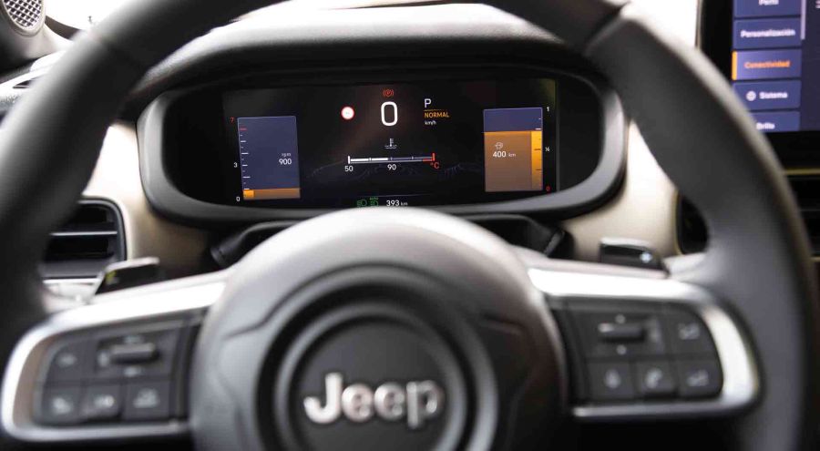 Bajando 4300 m al volante del nuevo Jeep Avenger con auxilio temporal