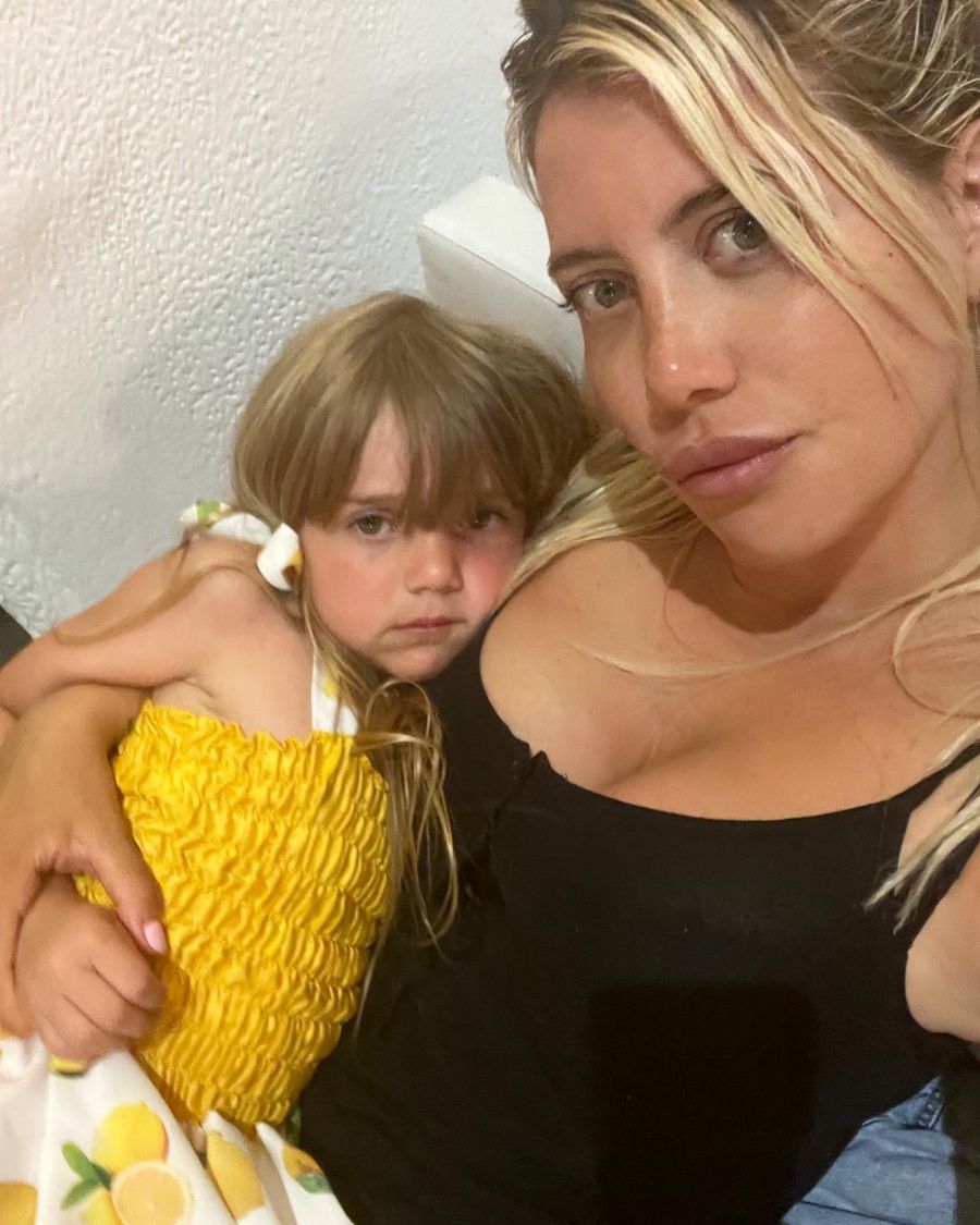 Wanda Nara, Isabella Icardi