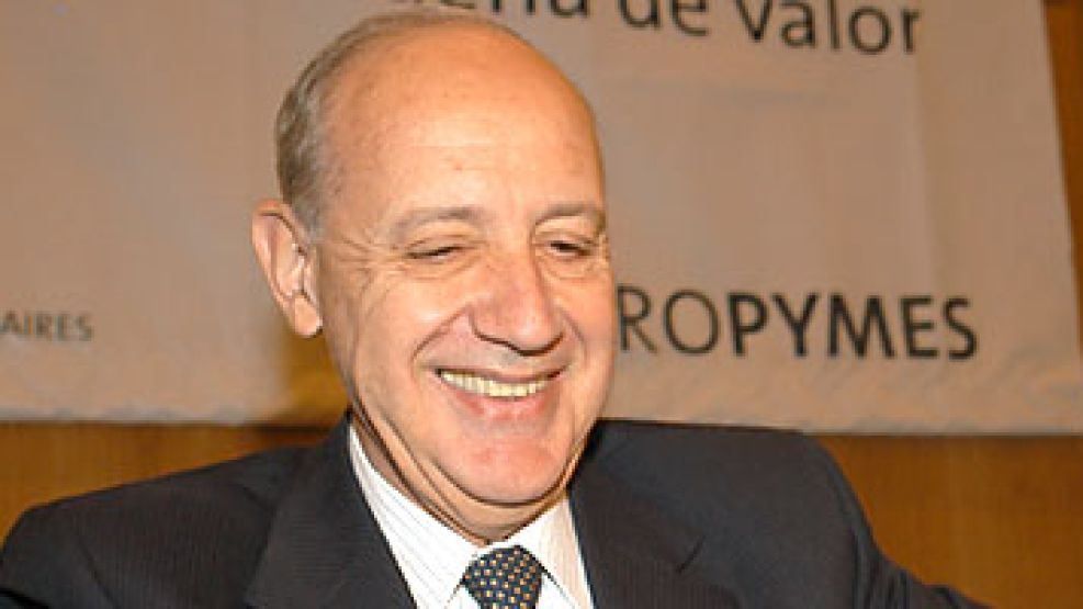 Lavagna se defiende de las críticas por su acuerdo con Kirchner.