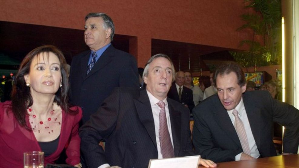 Amistad y buenos negocios, la fórmula López-Kirchner.