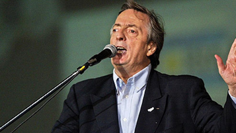 Vehemente como de costumbre, Kirchner restó importancia a la derrota "K" en Catamarca.