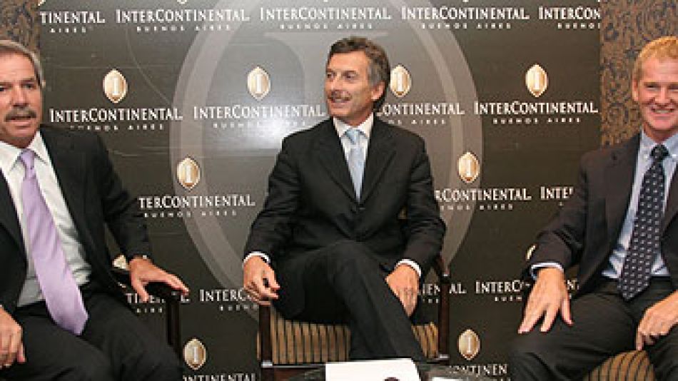 Solá, Macri y De Narváez en el lanzamiento de su coalición.
