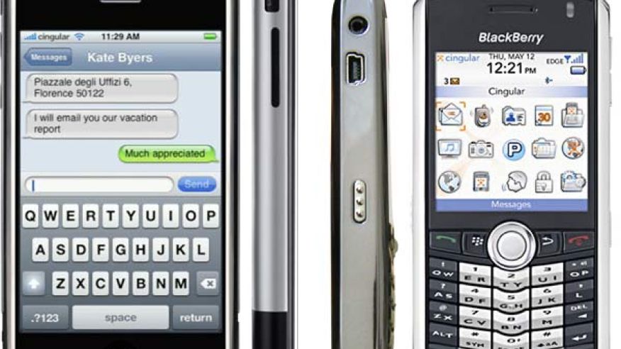 apple-iphone-blackberry-pearl1