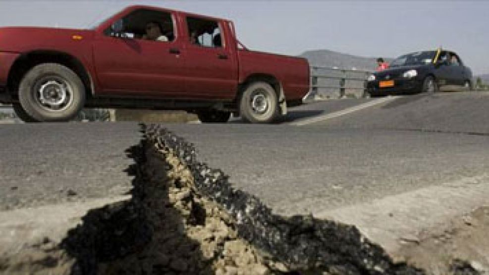 El temblor en Chile tuvo una intensidad 50 veces mayor a terromoto de Haití. 