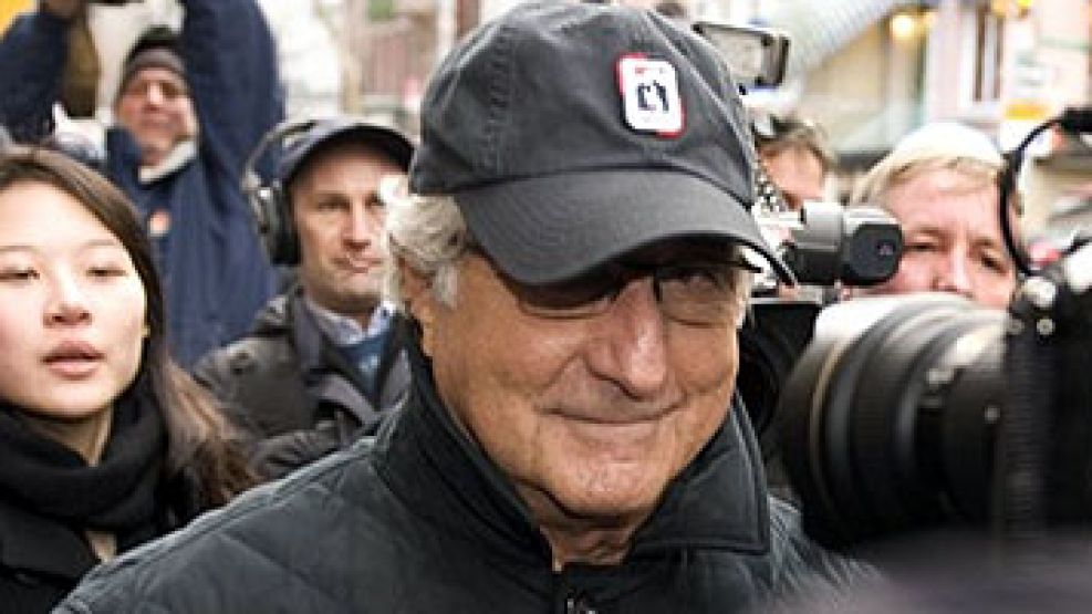Bernard Madoff, el financista que cumple 150 años de cárcel por una multimillonaria estafa.