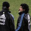 0628-maradona-entrena-fb