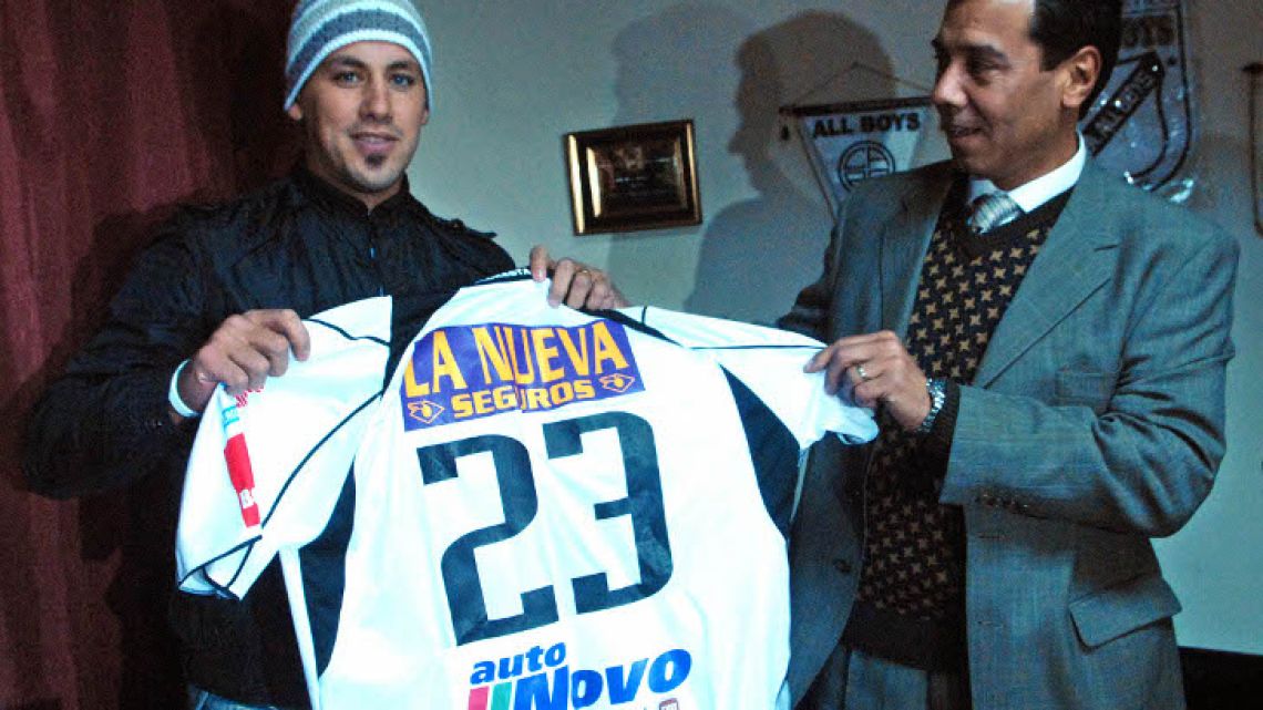 En 6 minutos, el “Ogro” ya asustó | 442 En 6 minutos, el “Ogro” ya asustó | 442