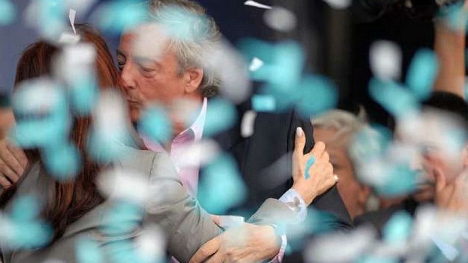 Para Schmitter, "el kircherismo es una forma de populismo, aunque no lo tengo claro".
