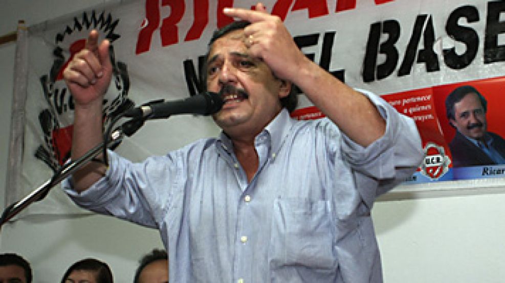 Ricardo Alfonsín criticó al gobierno
