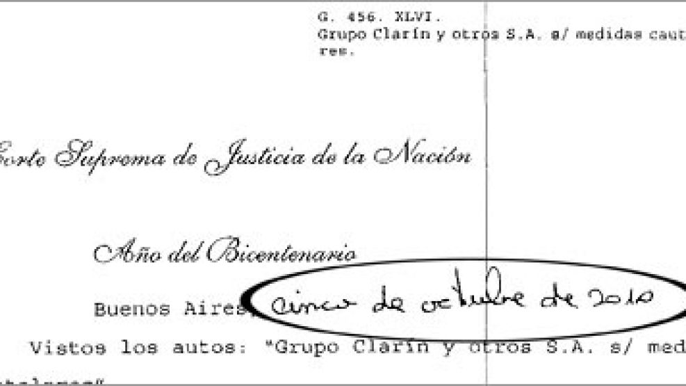 Facsímil del fallo de la Corte que ratificó la medida cautelar contra el artículo 161, que obligaba al grupo Clarín a desprenderse de licencias de radio y televisión.