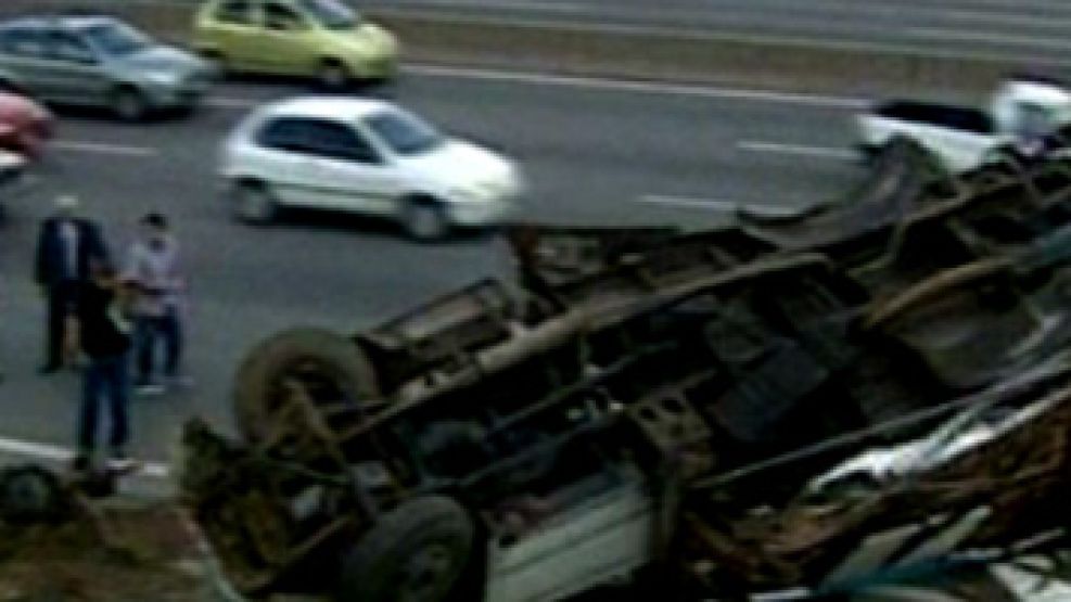 El accidente ocurrió a la altura del KM 22, en la ruta Panamericana. 