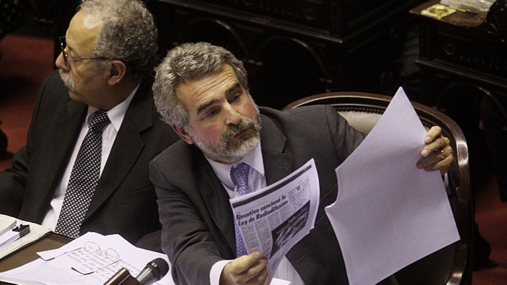 El titular del bloque oficialista, Agustín Rossi. El Frente para la Victoria será mañana el que padezca la falta de quórum.
