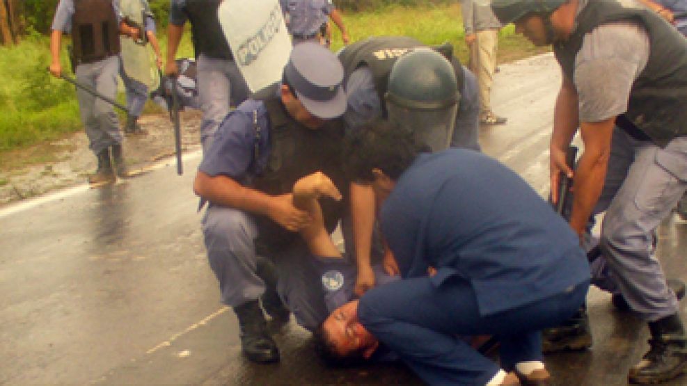 La situación de los tobas en Formosa ya tiene magnitud nacional.