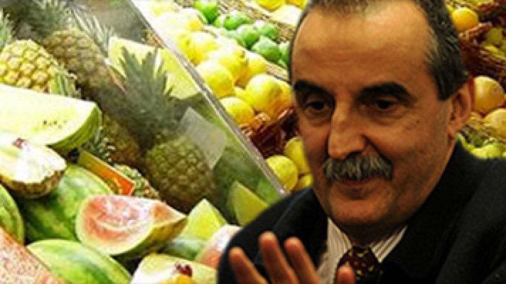 En verano Moreno lanzó "Fruta para todos", y en pascuas reintentará con la merluza.