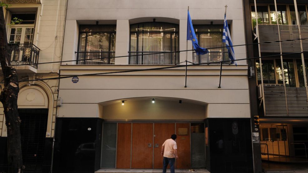 La explosión fue en la embajada de Grecia, ubicada en el barrio porteño de Recoleta.