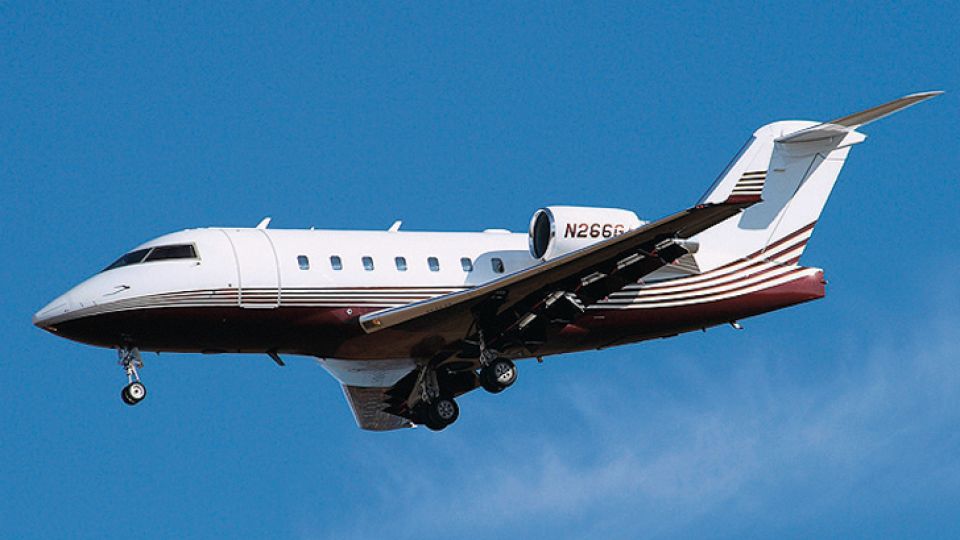 Allanamientos en Ezeiza por el vuelo a España con los 944 kilos de cocaína en el Challenger 604.