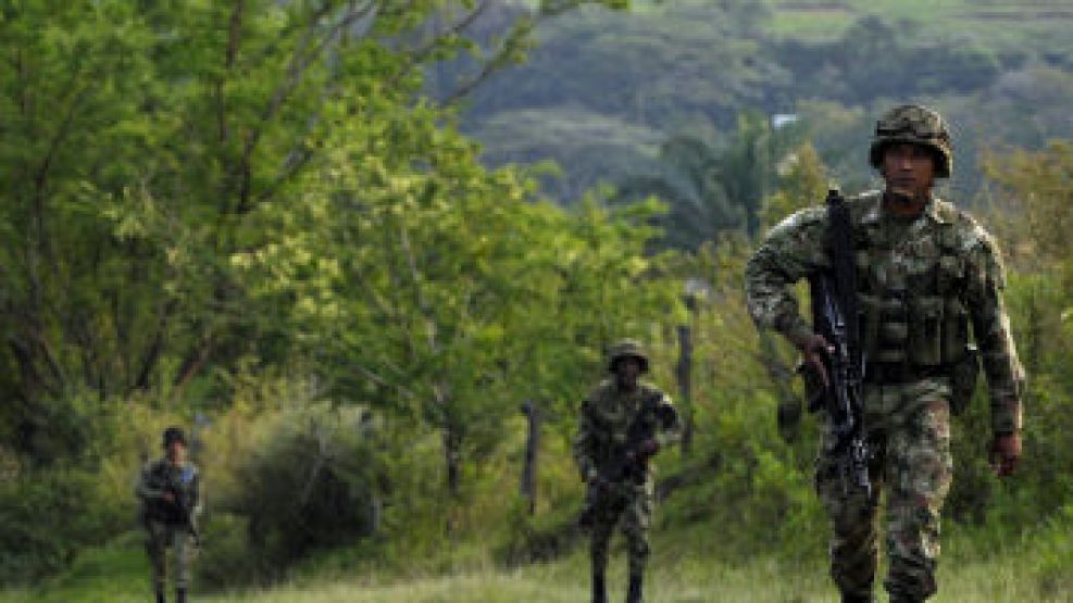 El ejército colombiano cree que Morales caerá antes de fin de año. 