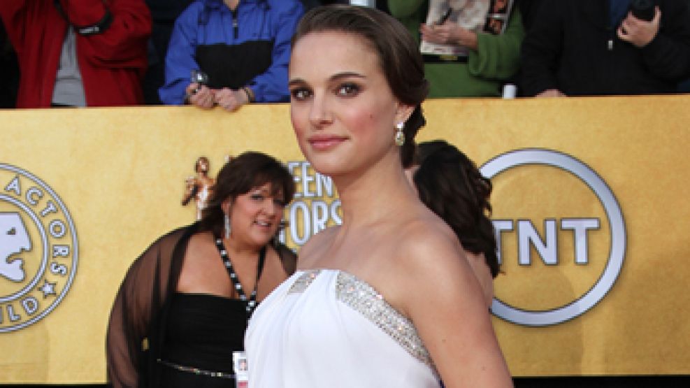 Natalie Portman, embarazada de su primer hijo, fue la gran ganadora de la noche.