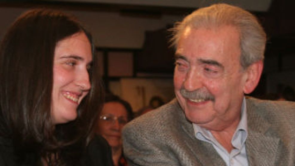 La nieta de Gelman, Macarena, fue recuperada. Un militar se refirió al secuestro.