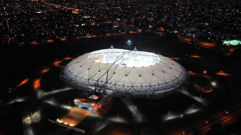 El Estadio de La Plata fue reinagurado por Scioli y CFK a 13 años que lo iniciara Duhalde.