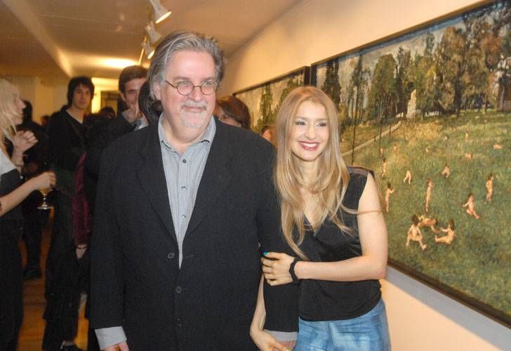 Matt Groening y Agustina Picasso