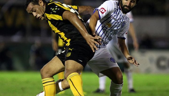 godoy-cruz-cayo-en-montevideo