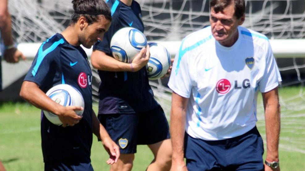 Erviti tendrá la responsabilidad de darle juego al equipo de Falcioni.