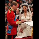 El príncipe Guillermo y Kate Middleton se dieron el "Sí, quiero" este viernes. | AFP 