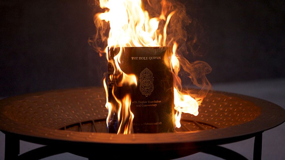 La polémica quema del texto legado por Mahoma provocó graves incidentes en el mundo.