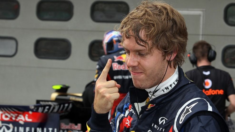 Vettel se impuso con sólo una décima de segundo menos que el británico Lewis Hamilton.