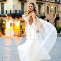 Lola Ponce