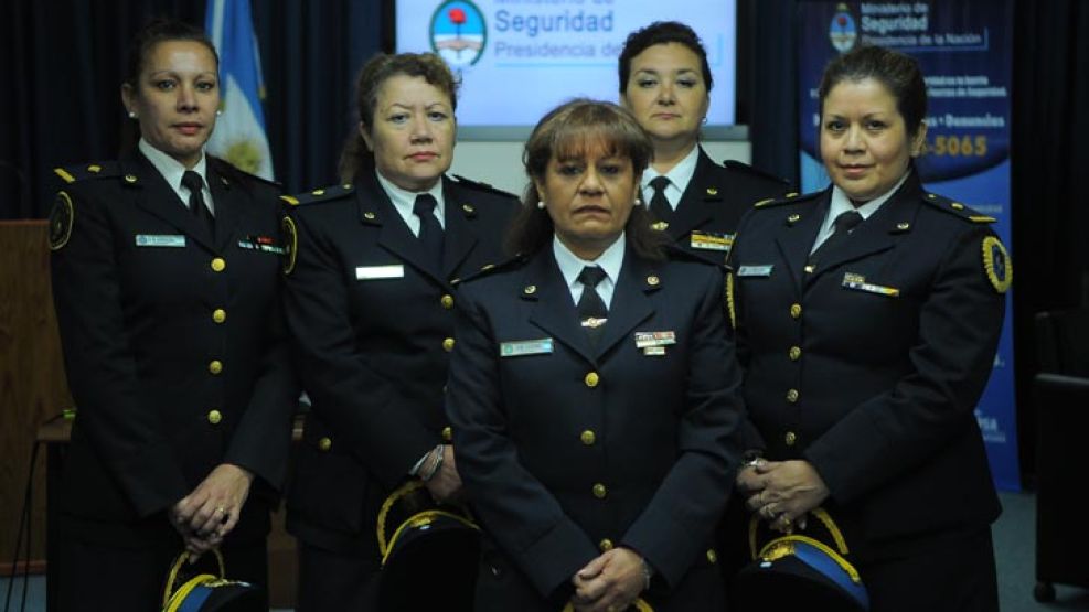 Fueron designadas en nueve comisarías. Reconocen que todo les cuesta más, pero no se arrepienten de su elección.