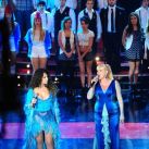 Patricia Sosa y Valeria Lynch cantan el Himno