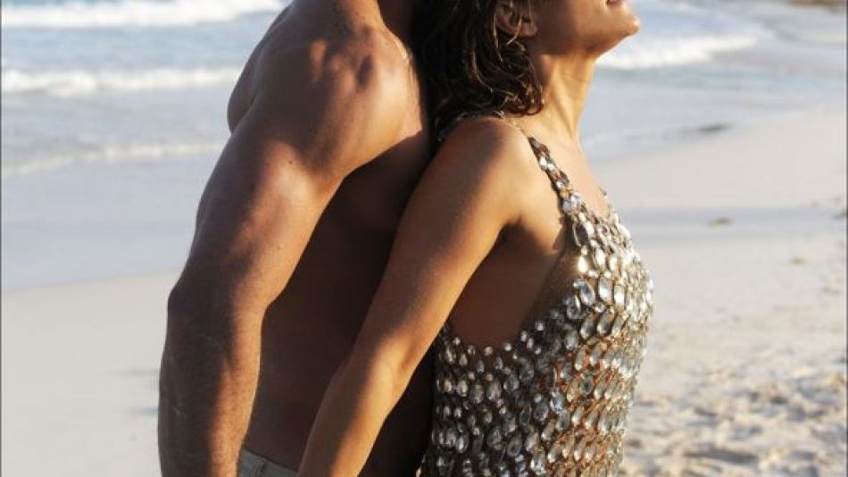 William Levy y Jennifer López en el video "I'm Into You"