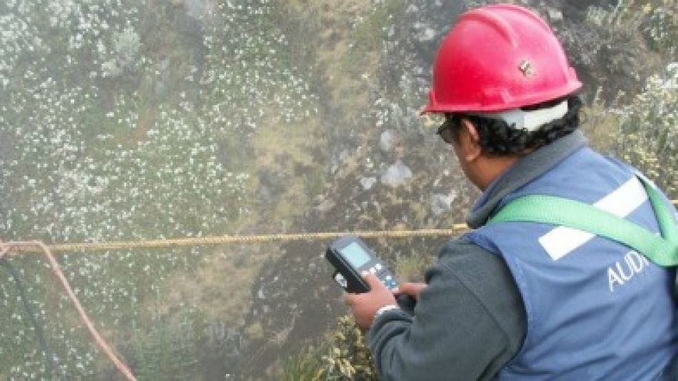 MINEROS. Son los trabajadores mejor remunerados de la economía. 