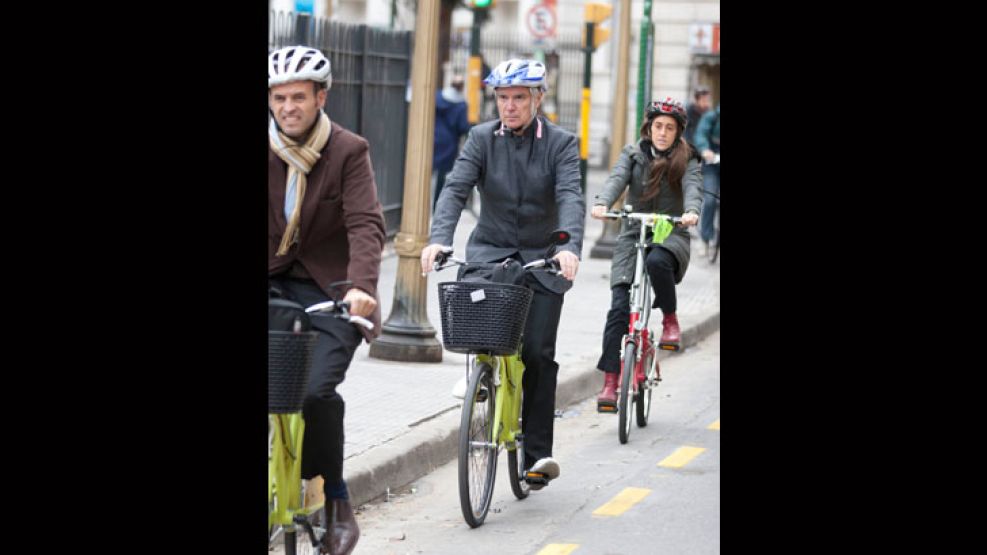 David Byrne presenta su libro "Diarios de bicicleta" en Buenos Aires.