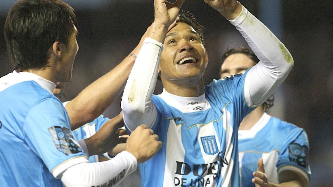 Racing ilusionó con fútbol y goles | 442
