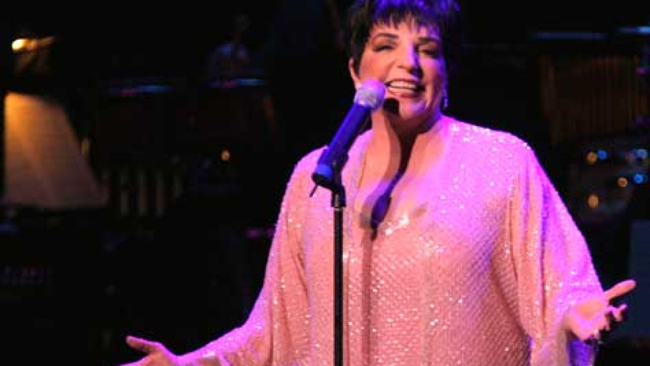 Exitoina | Liza Minnelli disfruta de su soltería