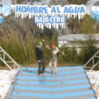 Hombre al Agua Bajo Cero