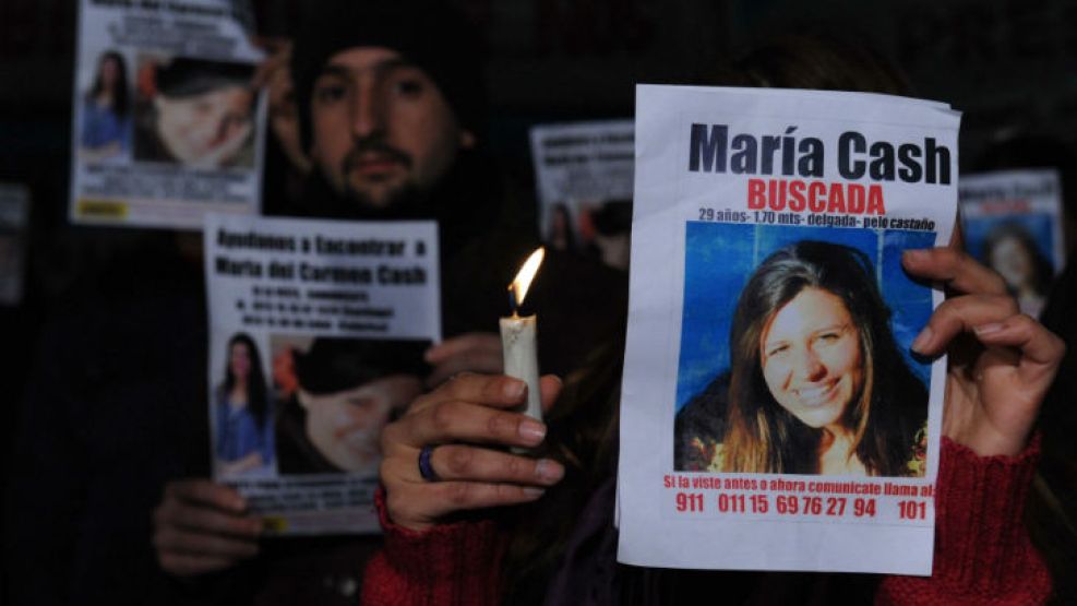 Familiares y amigos de Marpia Cash piden en Plaza de Mayo por su aparición.