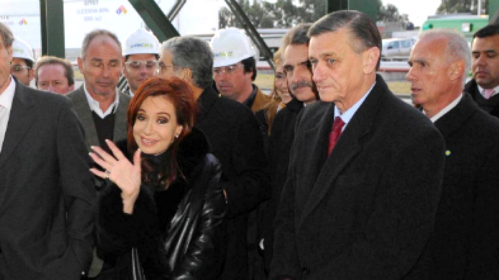 Cristina Kirchner y Hermes Binner es un acto oficial en Santa Fe.