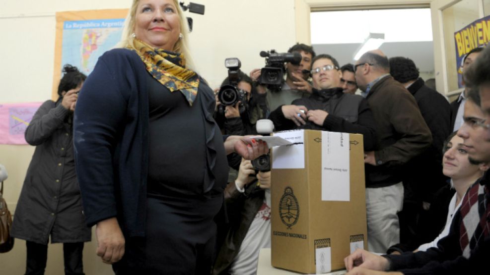 El voto de Carrió.