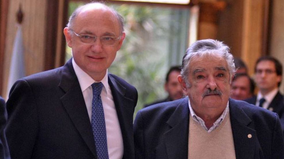 El canciller destacó la figura del presidente Mujica en el mejoramiento de las relaciones entre ambos países.