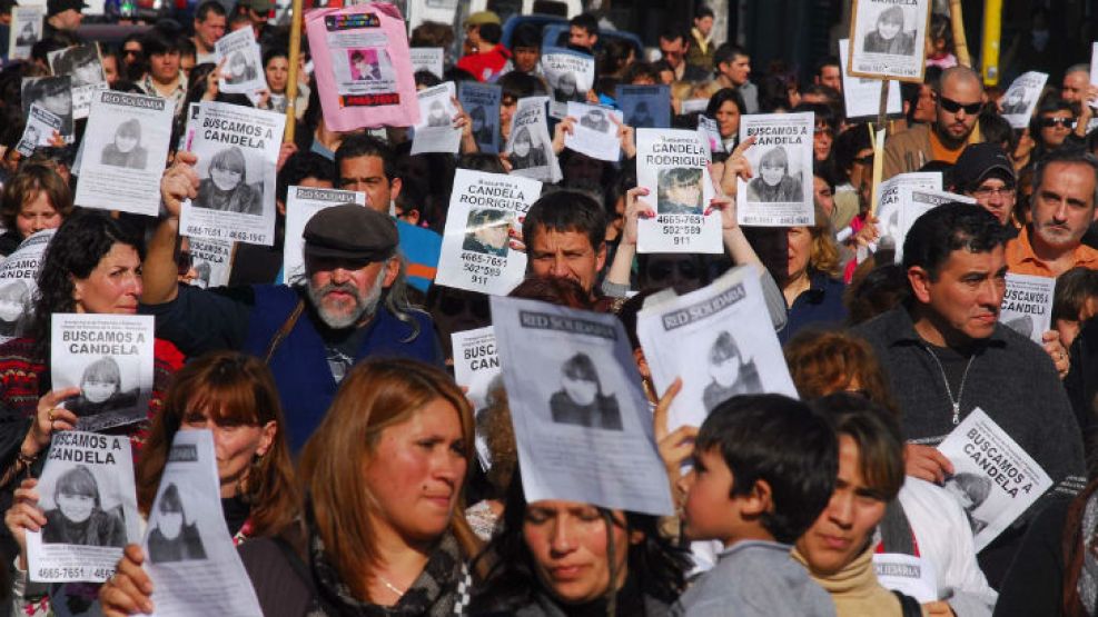 Vecinos de Candela realizaron una nueva marcha para reclamar por la pequeña