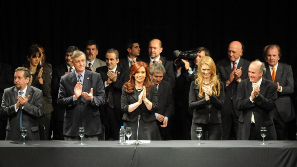 Binner compartió varios actos con Cristina Fernández de Kirchner. Ahora, distanciados.